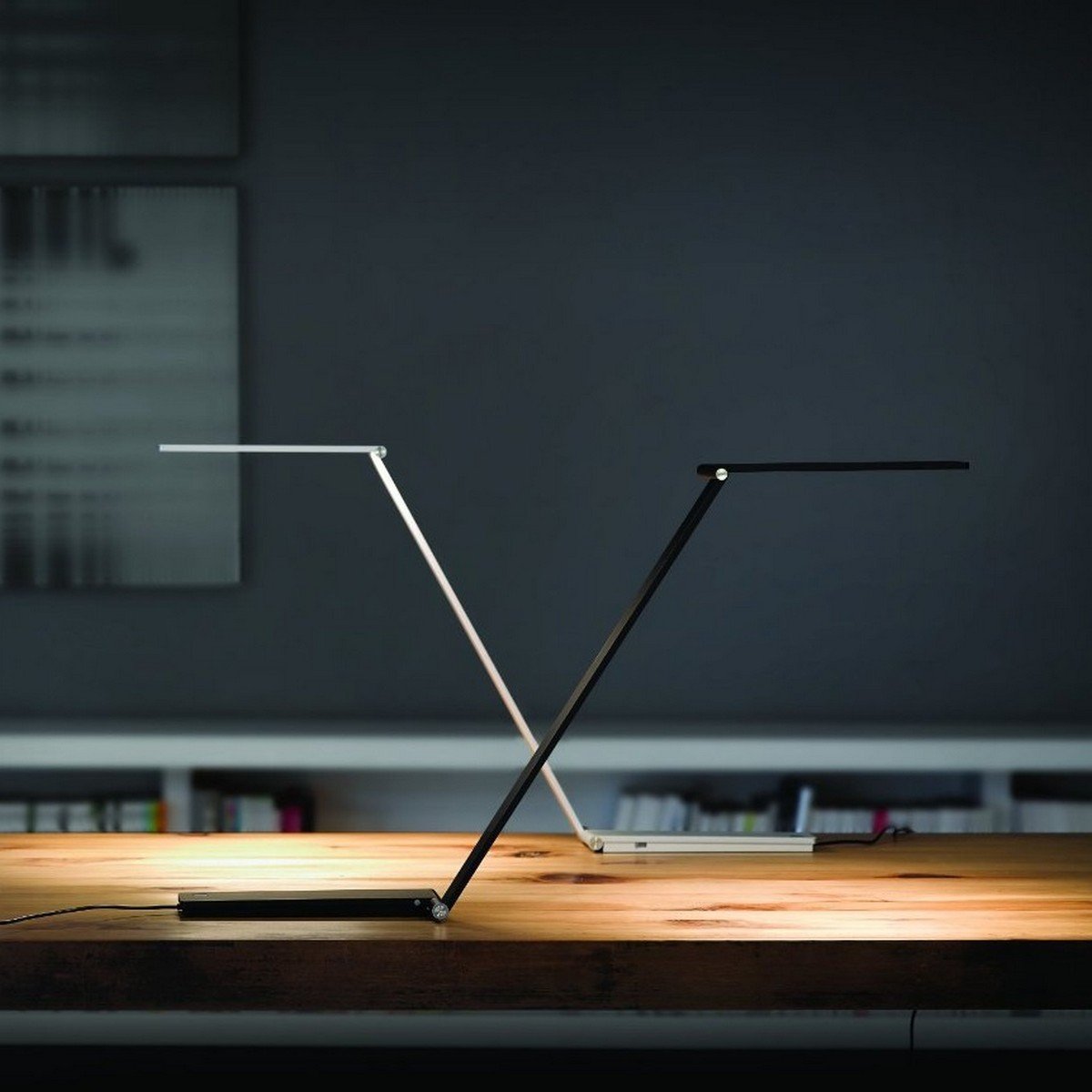 折り曲げられる、美しいデスクライト「BE Light LED Desk Lamp by QisDesign」 | 海外・国内のおしゃれなモノ ...